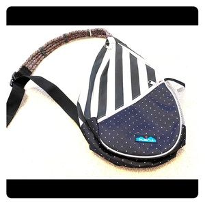 Kavu sling rope backpack black stripe